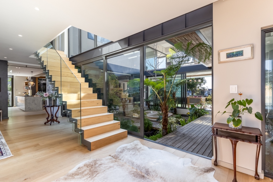 4 Bedroom Property for Sale in Pearl Valley at Val de Vie Western Cape